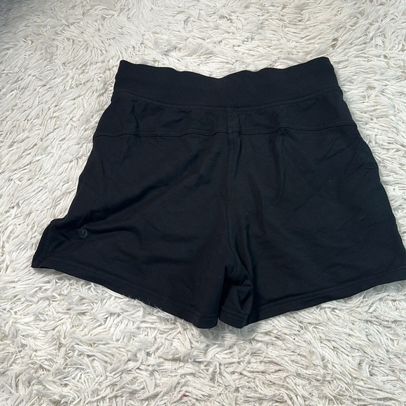 Lululemon Every Moment Short *3.5" Black - Picture 4 of 6